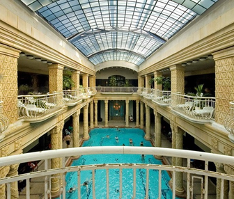 Termálfürdők Budapest - Salon Restaurant